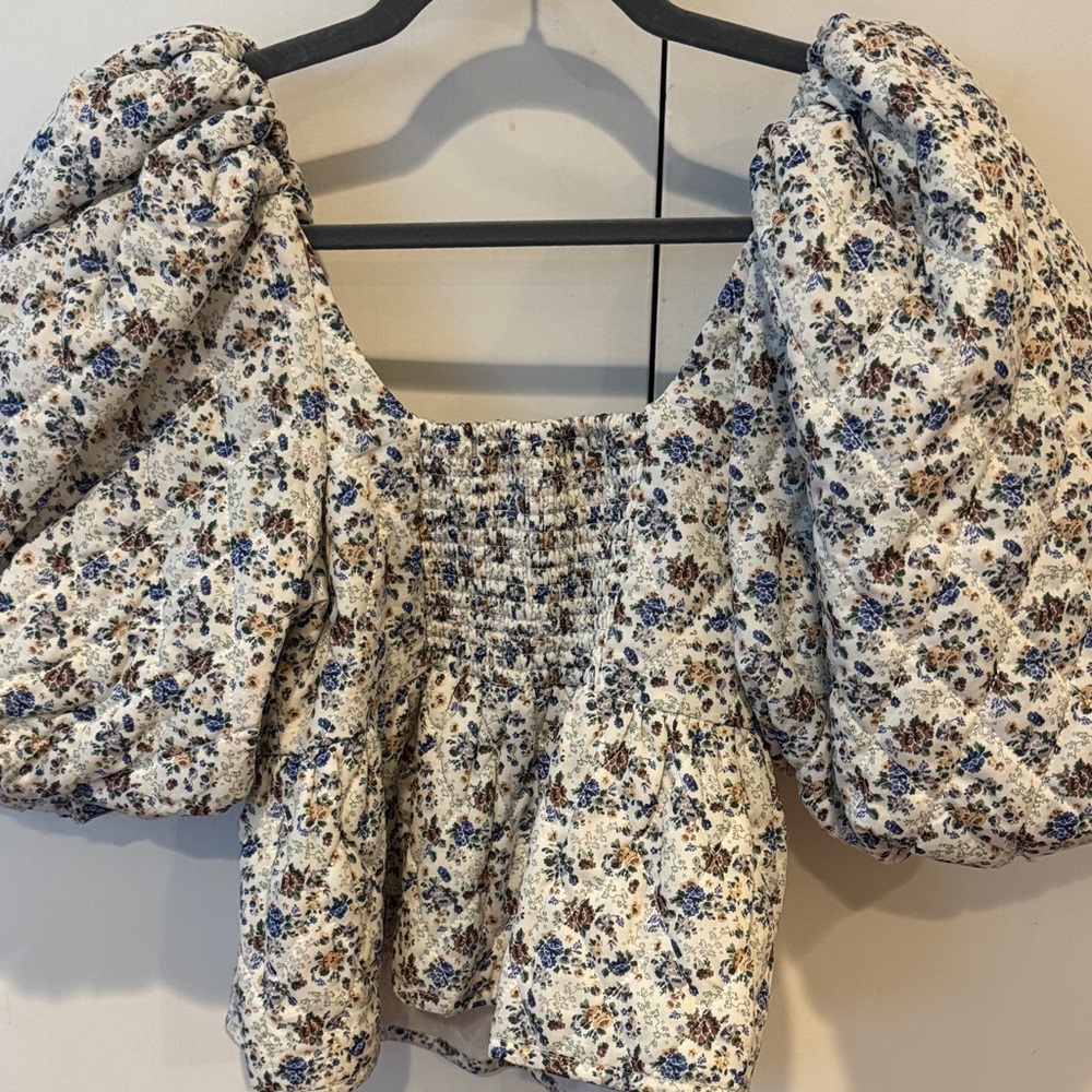 Loeffler Randall Floral Puff Sleeve Top - Picture 2 of 7